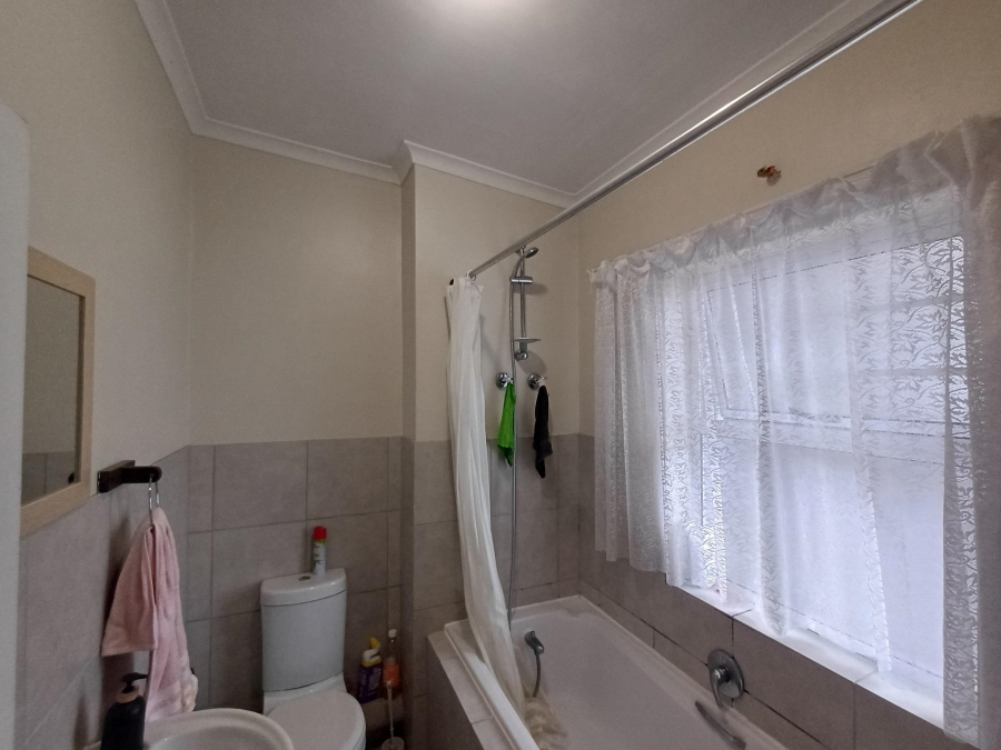 To Let 2 Bedroom Property for Rent in Sonkring Western Cape
